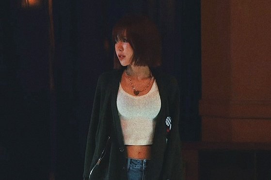 Lizzlesunny's tweet image. this wendy🧎‍♀️