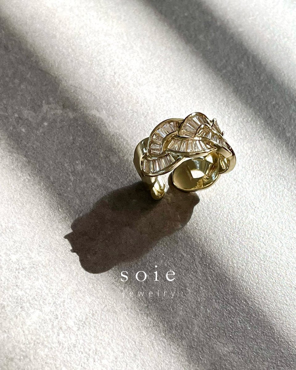 𝐬 𝐨 𝐢 𝐞【 ｿ ﾜ 】 (@soie_official) / X