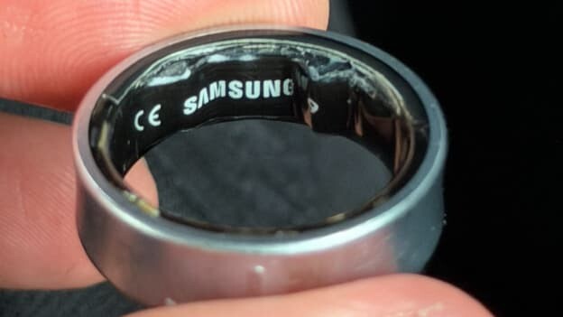 Galaxy Ring: un youtubeur a failli perdre son doigt à cause de sa bague connectée
l.bfmtv.com/9RO7