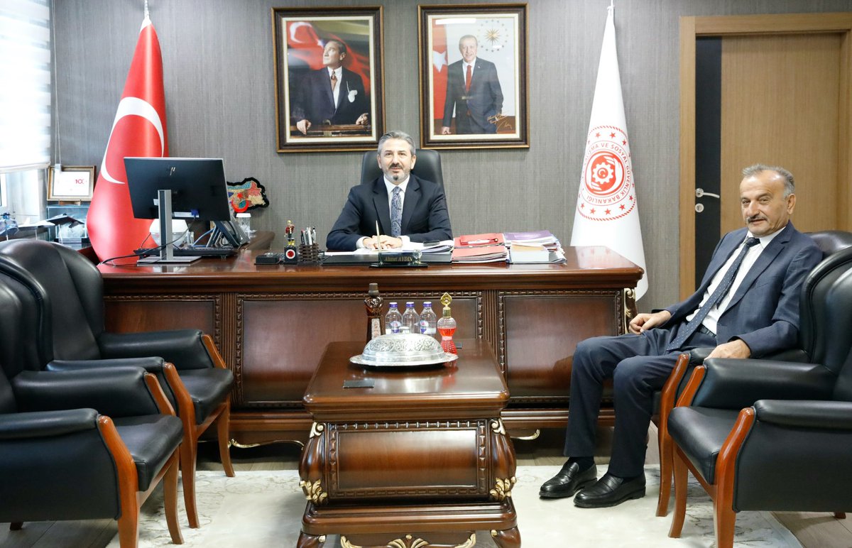 Adıyaman İl Genel Meclis Başkanımız Sn. Mehmet Can Erdoğan ile #Çakırhöyük Belediye Başkanımız Sn. Miktat Çetin’i misafir ettik. 

Kıymetli misafirlerimizle şehrimizin ihtiyaçlarını, yatırımlarını ve geleceğe dair projelerini ele aldığımız verimli bir istişare gerçekleştirdik.