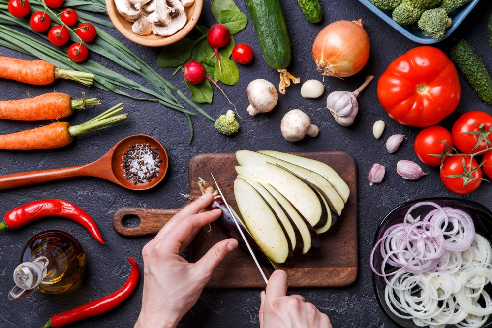 FEIMiami's tweet photo. In Miami, food is more than just fuel—it’s culture, community, and celebration. From the Cuban sandwiches in Little Havana to the fresh ceviche found in Wynwood pop-ups, every dish begins with one simple yet powerful tool: the knife.
#knife https://t.co/o1GMWyb3Hj