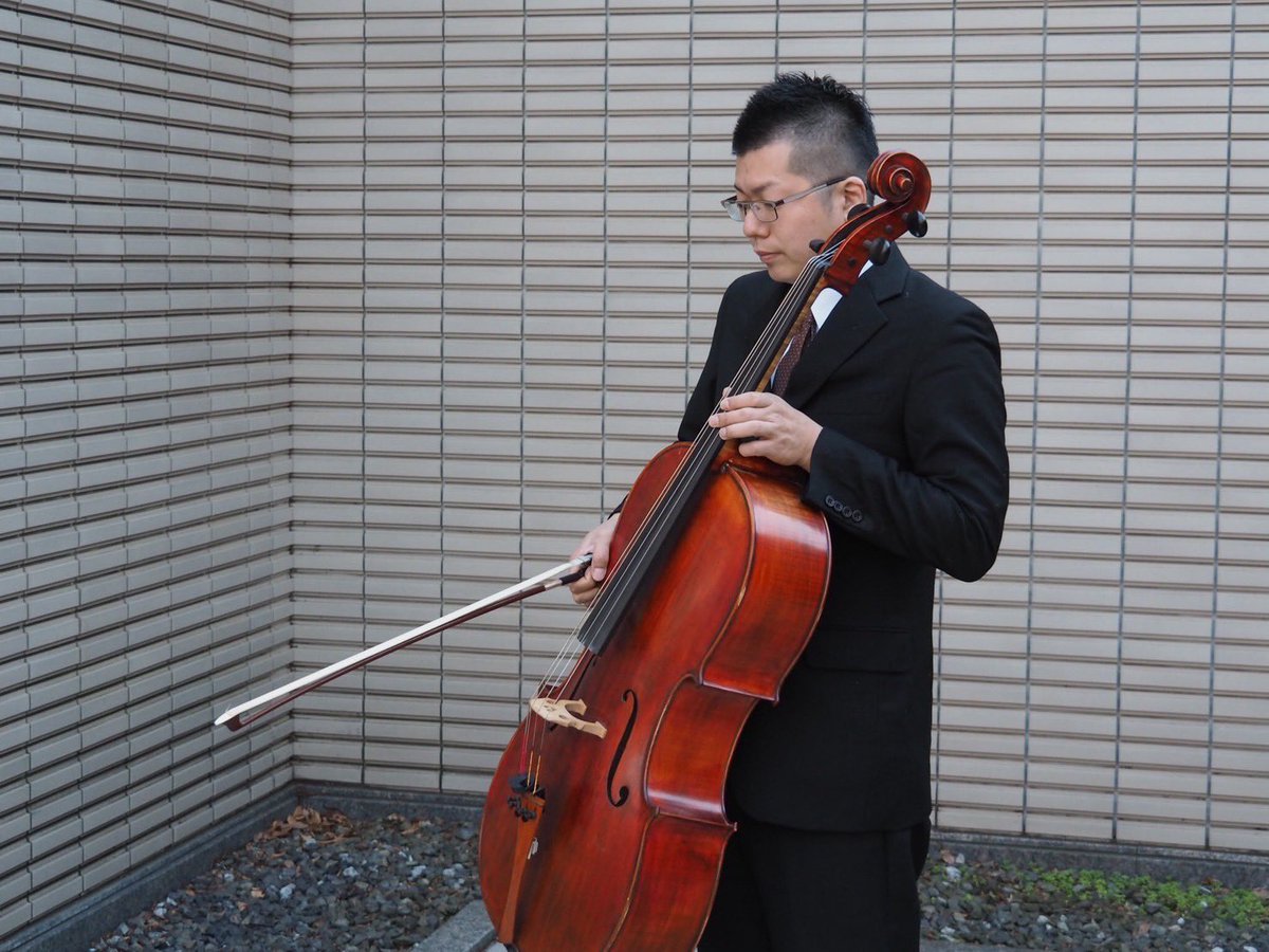 IkkoVn's tweet photo. このたび、音楽事務所オフィスアイスフォーゲルに10/1より関東地区マネージャーをチェリスト穴田貴也氏、九州地区マネージャーをトランペッター村上哲也氏が新たにメンバーとして加わりました。また、ダーツ株式会社との国内業務提携もスタートしました。両名と提携先の力を活かし、皆さまにより充実したサービスをお届けしてまいります。今後とも応援よろしくお願いします✨

Ab dem 1. Oktober haben Herr Takaya Anada, Cellist, als Gebietsleiter für die Region Kanto, und Herr Tetsuya Murakami, Trompeter, als Gebietsleiter für die Region Kyushu unser Musikbüro Office Eisvogel als neue Mitglieder verstärkt.Zudem haben wir eine nationale Partnerschaft mit Darts Co., Ltd. gestartet.
Mit der Expertise unserer neuen Teammitglieder und unseres Partners werden wir unseren Kunden weiterhin noch besseren Service bieten.
Wir danken Ihnen für Ihre fortwährende Unterstützung!