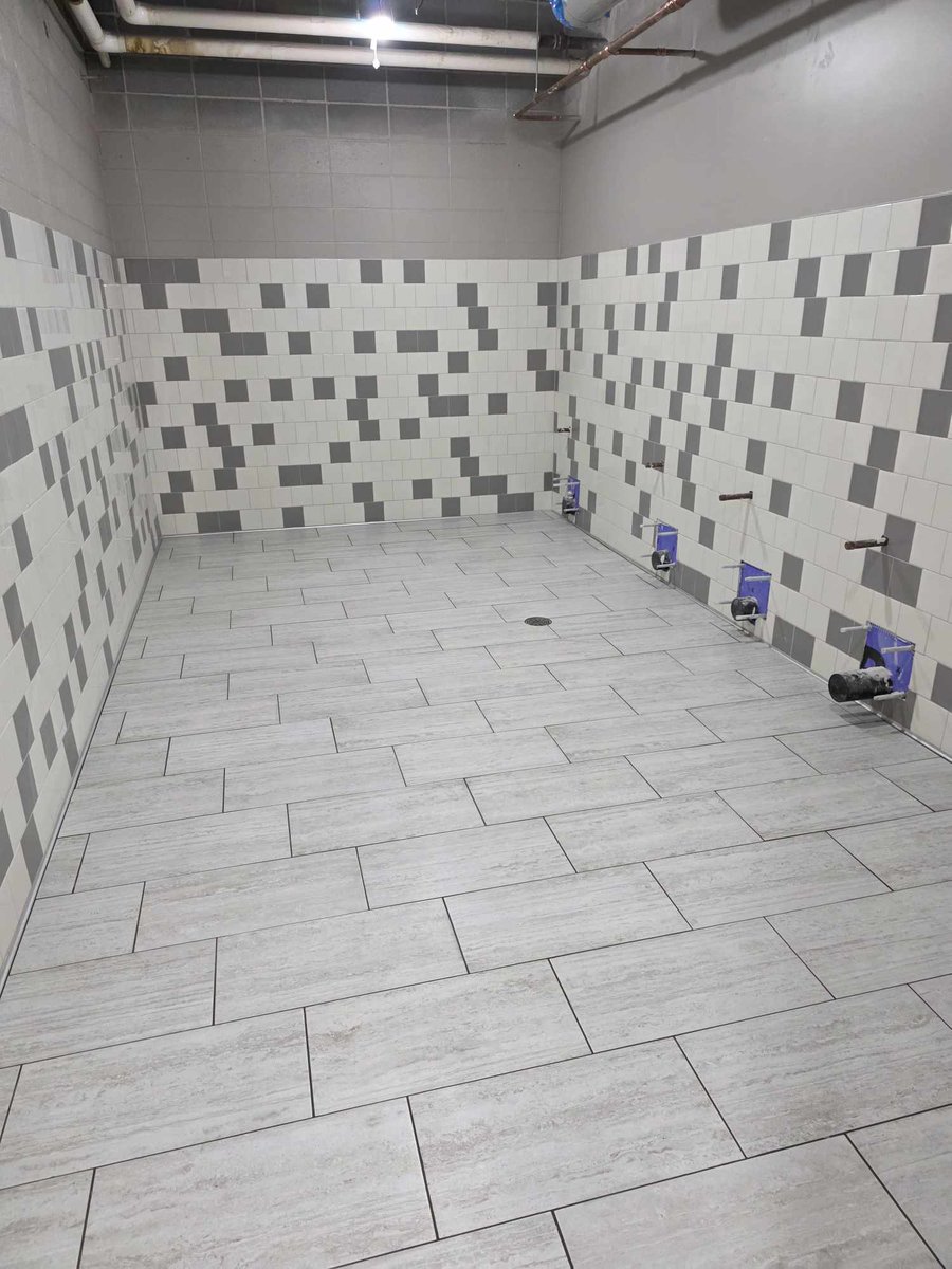 GrazziniBros's tweet image. Grazzini Brothers installed 4,150 square feet of tile at Willow Lake School in Willow Lake, South Dakota.

#NTCA #TileInstallation