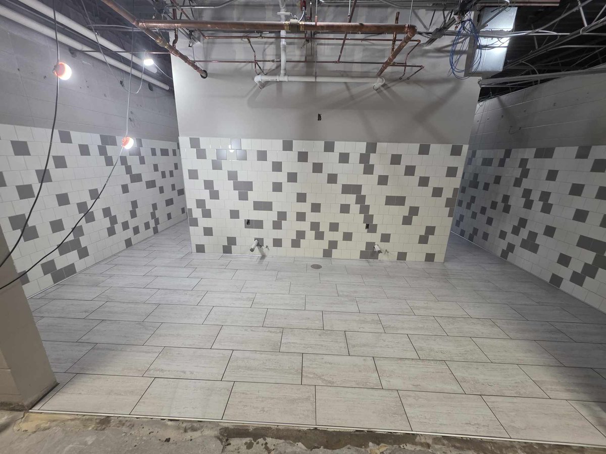 GrazziniBros's tweet image. Grazzini Brothers installed 4,150 square feet of tile at Willow Lake School in Willow Lake, South Dakota.

#NTCA #TileInstallation
