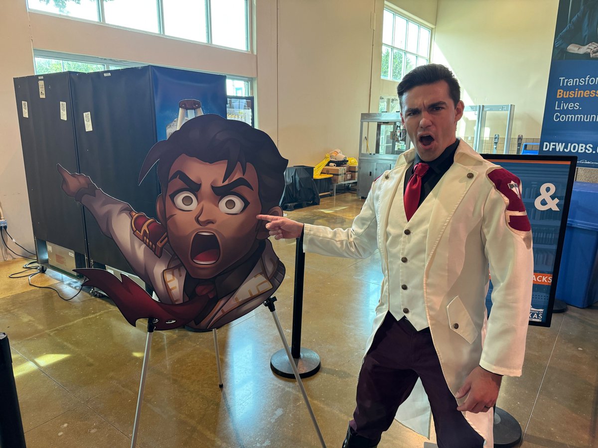 dignitas's tweet image. thanks to everybody who stopped by our #LTA Fan Fest booth this weekend, it was a great time 🖤💛