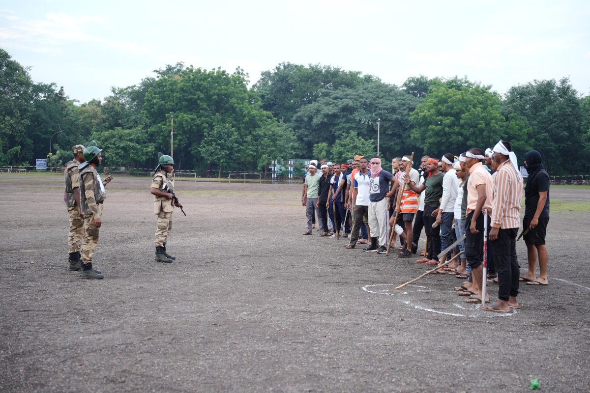 CISFTraining's tweet image. Mob Operation &amp;amp; Riot Control Drill at CISF RTC Barwaha!

A Mob Operation &amp;amp; Riot Control Drill was conducted at CISF RTC Barwaha for trainees. The exercise focused on building crowd-control skills, &amp;amp; confidence to manage law-and-order situations effectively.
#RTCBarwaha @CISFHQrs