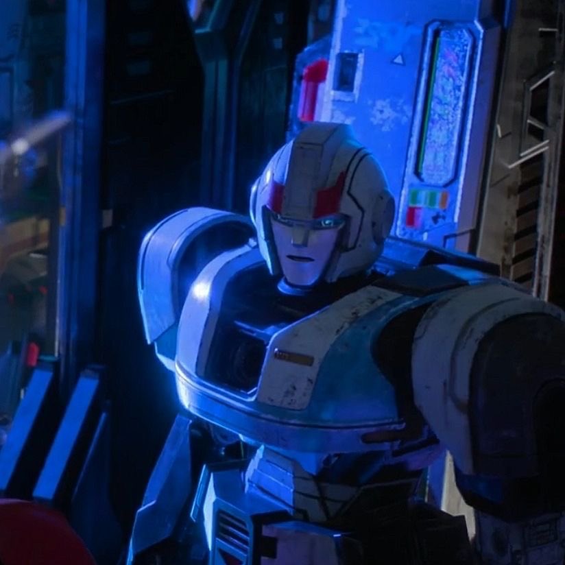 TfOne Prowl my beloved 😭😭😭😭😭😭😭 I'm so sad we'll probably never see any more of him