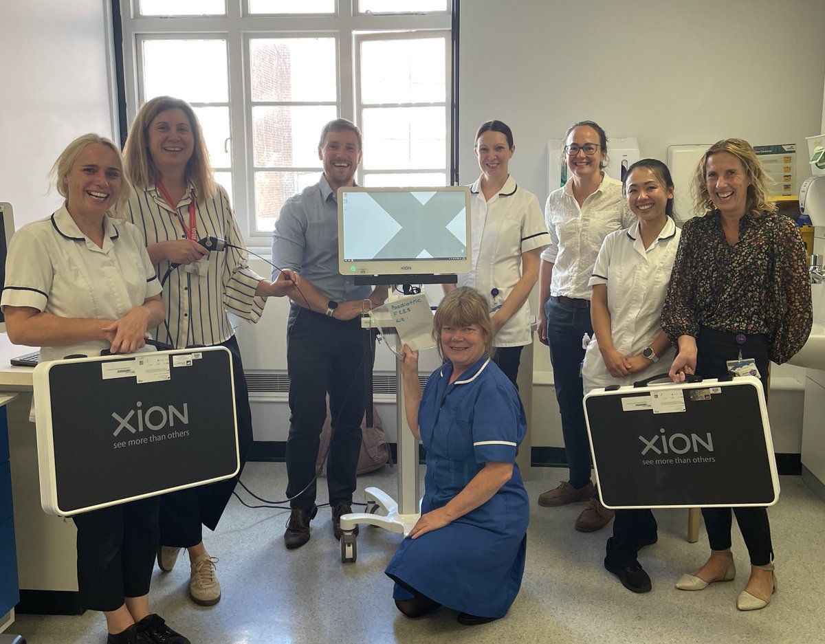 DpMedical's tweet image. Great for @JonnyDepledge1 to be at @LeedsHospitals today helping the Paediatric Speech &amp;amp; Language Therapy team with their new Xion Paeds FEES stack. The equipment means their new service can get up &amp;amp; running to help the children of #Leeds &amp;amp; the surrounding area. #FEES #SLT #ENT
