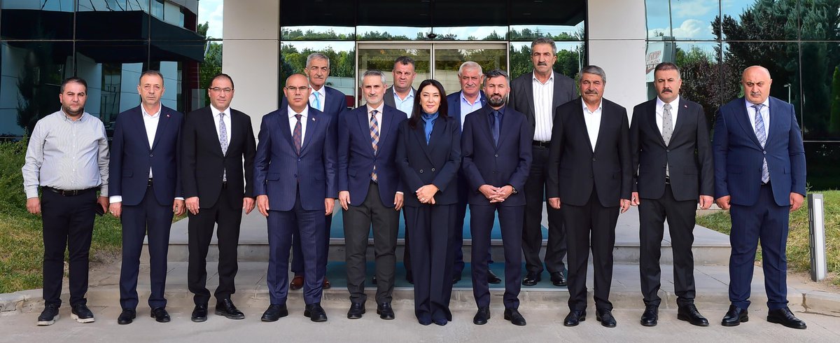 🎯 Ağrı’ımıza ve gençlerimize hayırlı olsun!

📌Gençlik ve Spor Bakanlığımızın himayelerinde, Spor Toto Teşkilat Başkanlığı ile Ağrı'mıza kazandırılacak projelere ilişkin protokol imzalandı.

👉Protokol kapsamında ilimize;

 Detaylar için ⤵️

facebook.com/share/p/1AbkmB…