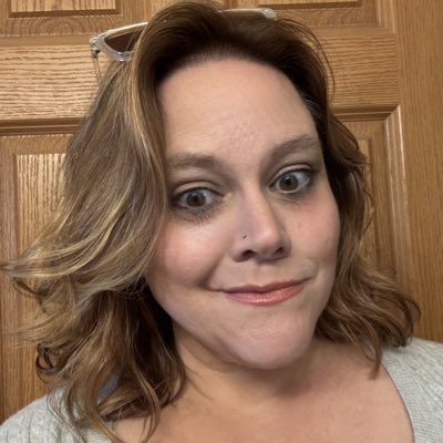 Stephanie Lenkey tweet media