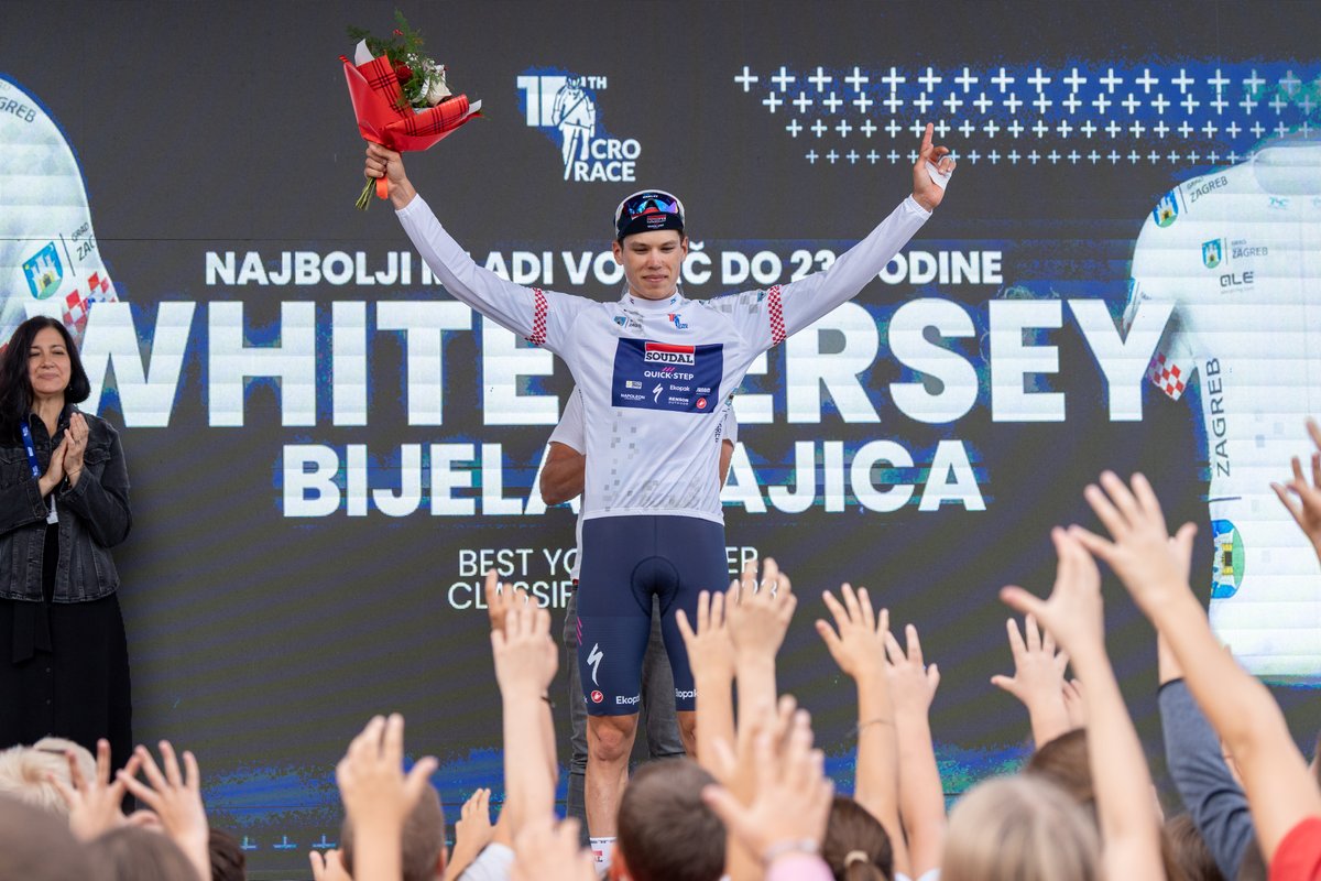 Stage victory ✅

Leader's jersey ✅

Points jersey ✅

Youth jersey ✅