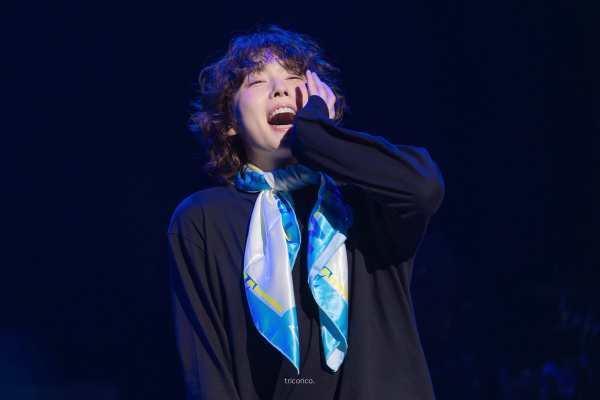 TRE_tricorico's tweet photo. 250930 4K 도쿄 낮 콘서트 

:¨·.·¨: 
 `·.. ジヌさん、かっこよくてキュート！

#IN_OUR_CIRCLE_JAPAN 
#위너 #WINNER #김진우 #JINU https://t.co/n5VvZ8bMbA