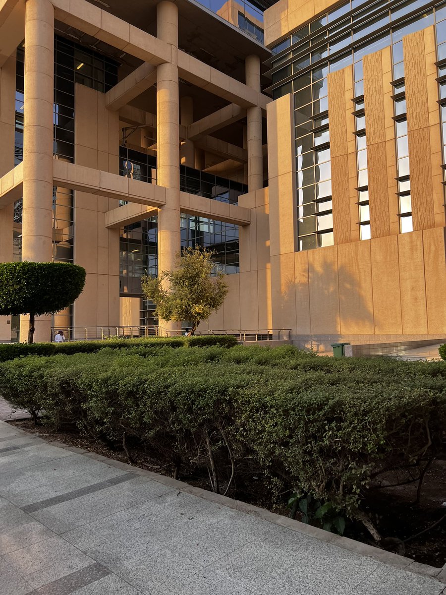 اول نزول لعيادة البصريات بالمستشفى يوم جميل واستفدت كثير من د.لمى السمنان يعطيها العافيه🙏🏼