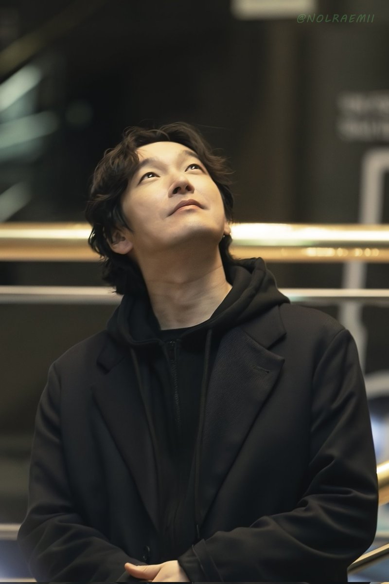 10월이 왔는데 여전히 그대 소식은 없네요