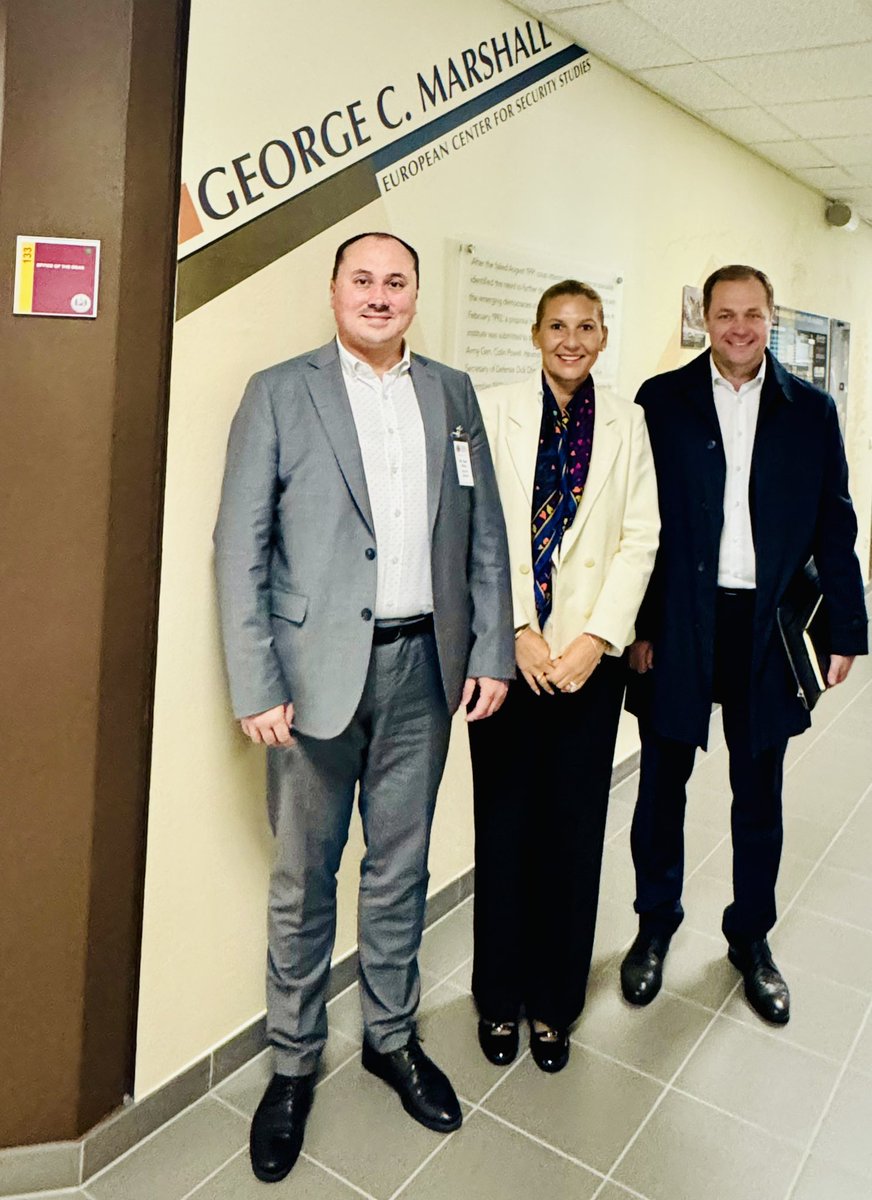 OcheaLavinia's tweet image. 🇲🇩🇪🇺 More than timely!

Launching our project: “Moldova’s special case of European integration: lessons from Cyprus.”

What can Moldova learn — or avoid — from the Cyprus experience? Stay tuned!

#Moldova #EUIntegration #Cyprus #Enlargement