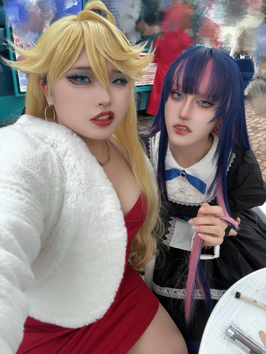 #부만축후기 
주말 양일 다녀왔습니다✌️진짜 재밌었고 맛있었습니다😋 키키 일요일은 폴리형제도 같이 있었는데 웃고 떠드느라 단체사진이 없다.. 😅 일페 토요일 갑니다 ! 일페에서도 만나요😍