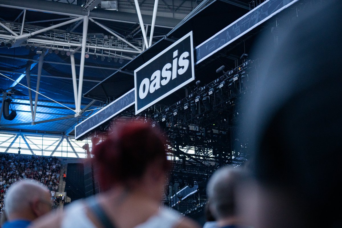 Seven nights. One band. One Stadium. 

Unforgettable ❤️