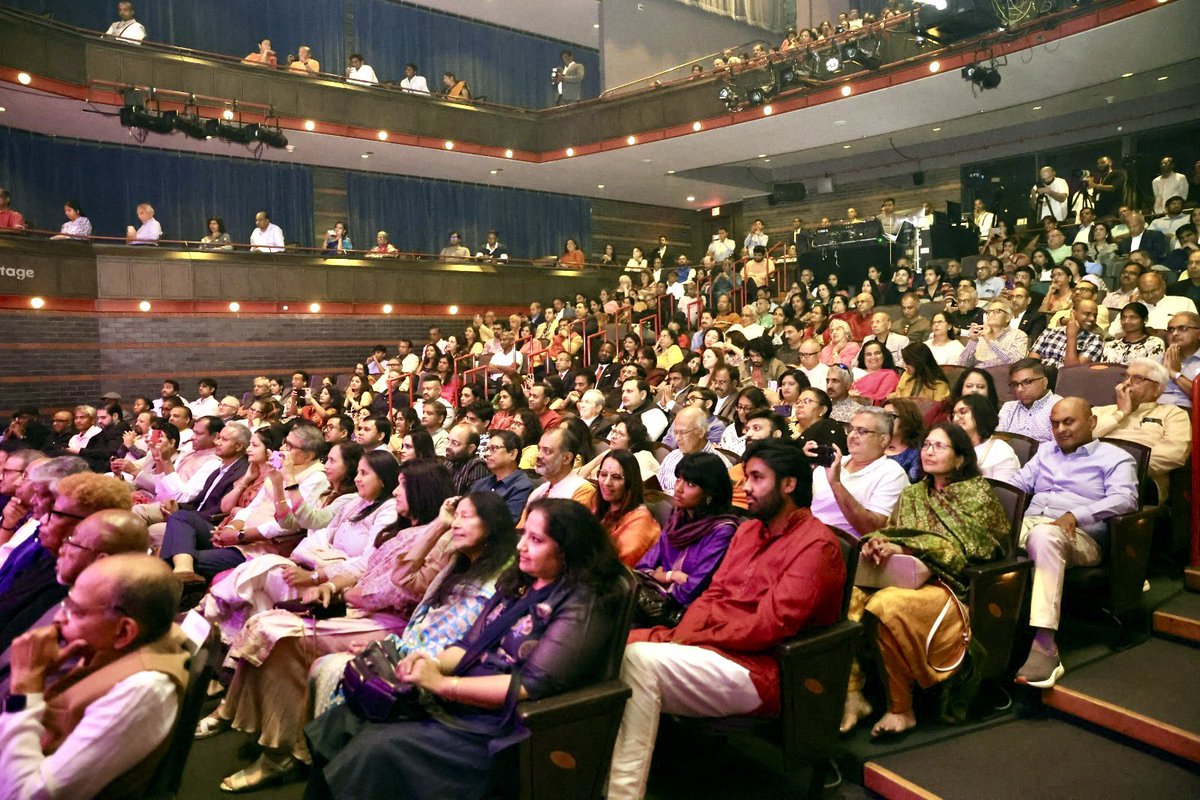 India in New York tweet media