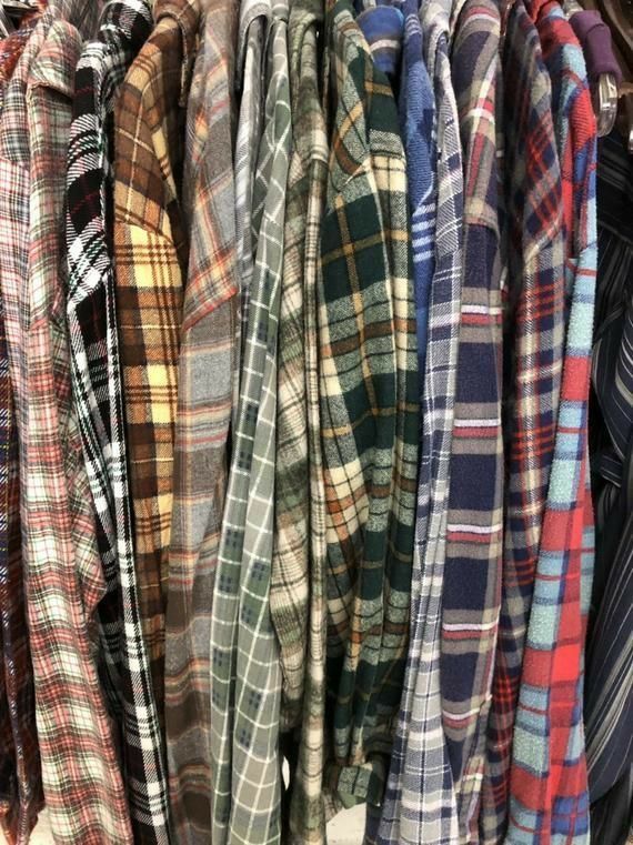 Arthur definitely has a flannel collection like this at home 

#rdr2 #rdrtwt #arthurmorgan