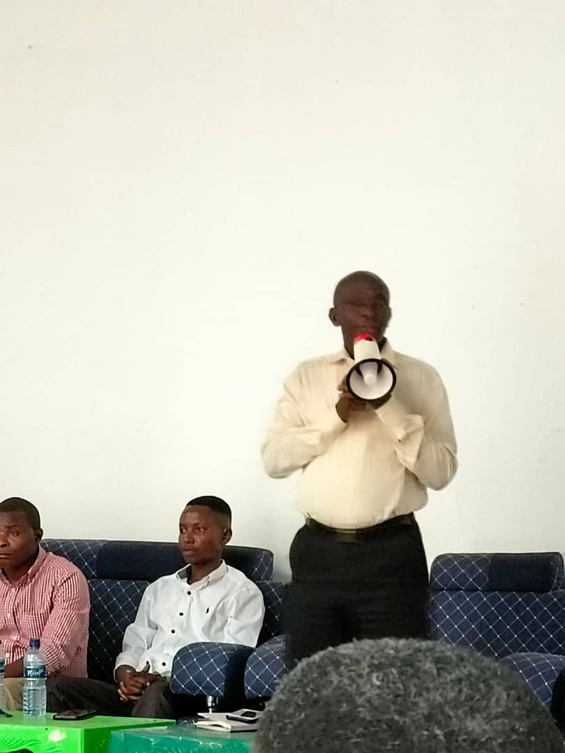 ErnestBara75262's tweet photo. #Burundi #Nyakabiga
2.Inyuma yo Kugendera Quartier #Nyakabiga yagutse Quartier #Rumuri, Ivyo bikorwa vyabandanirize muma Quartiers #Mutanga yagutse na #Mugoboka muntumbero yo gushikiriza no gushira kukivi Izo ndongozi zose
Ibikorwa bikaba vyagenze neza
#NtareHouse #Ikiriho https://t.co/SH21ryYXMb