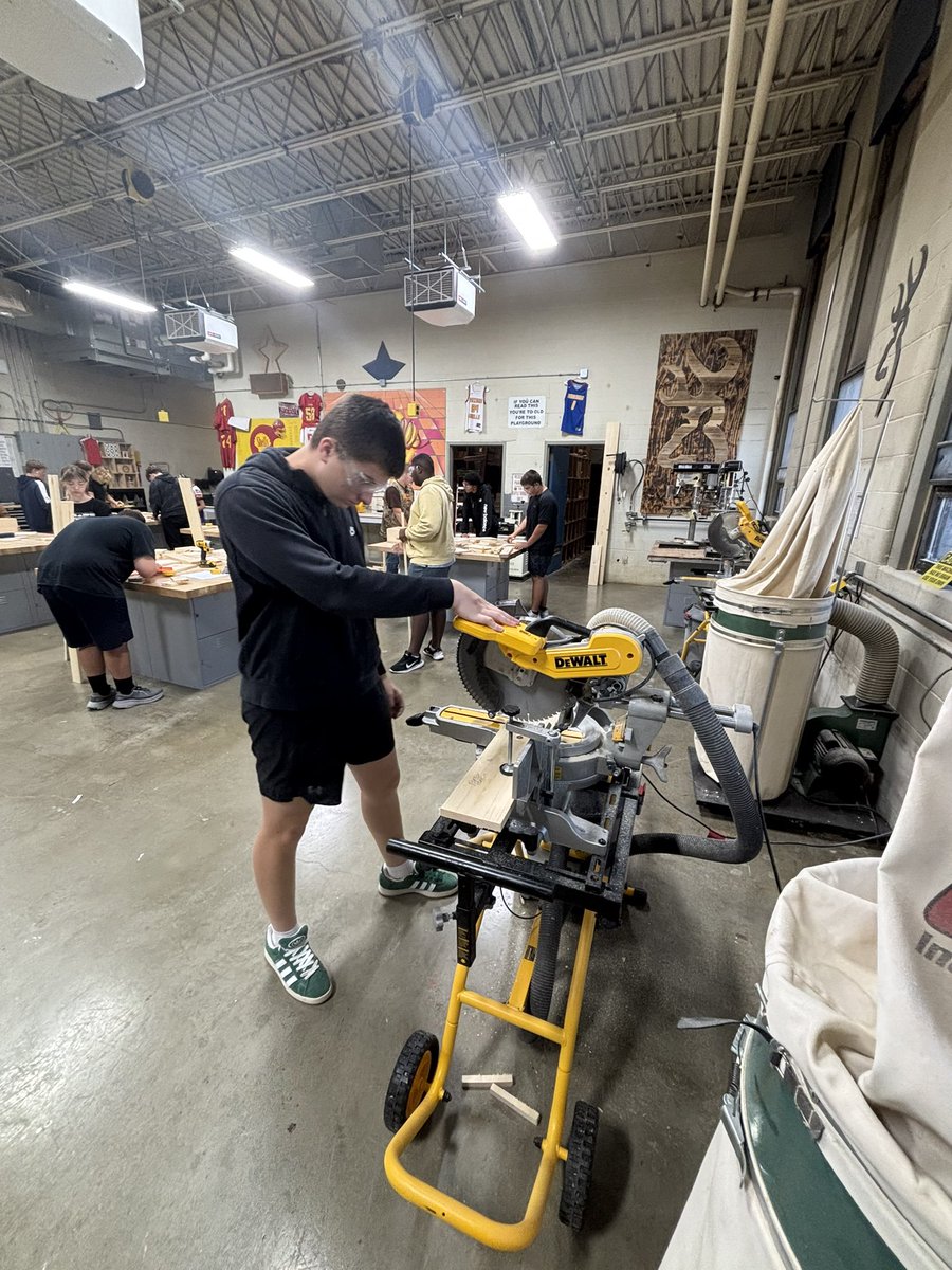 Mr. Ogle’s Beginning Construction students are using their critical thinking &amp; problem solving skills to measure, layout, cut, &amp; assemble their box projects! Learning intentions &amp; success criteria are applied to help guide students along the way.  <a href="/MadisonCntyCTE/">Madison County CTE</a>  <a href="/RHS_Shells/">Roxana High School</a>
