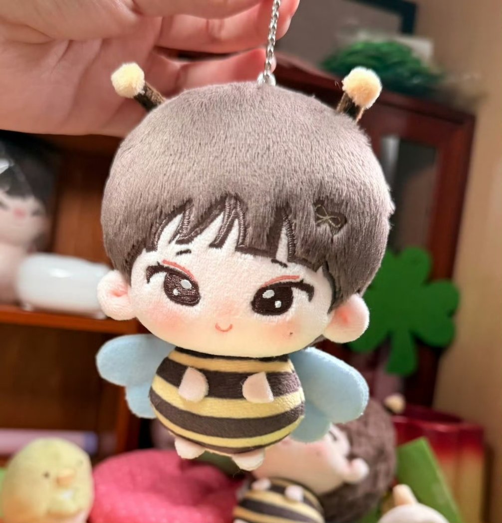 i need this sunoo doll😣