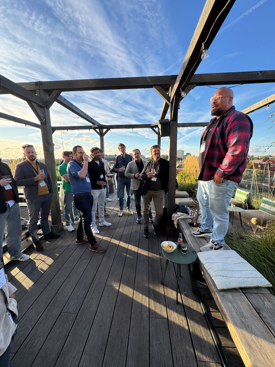 Yesterday, I had the honor of hosting the first Celebrate Email Meetup in Amsterdam.

A huge thank you to SEINō and Bouncer for organizing the event, and to all the attendees for making it so inspiring.

Looking forward to the next one!