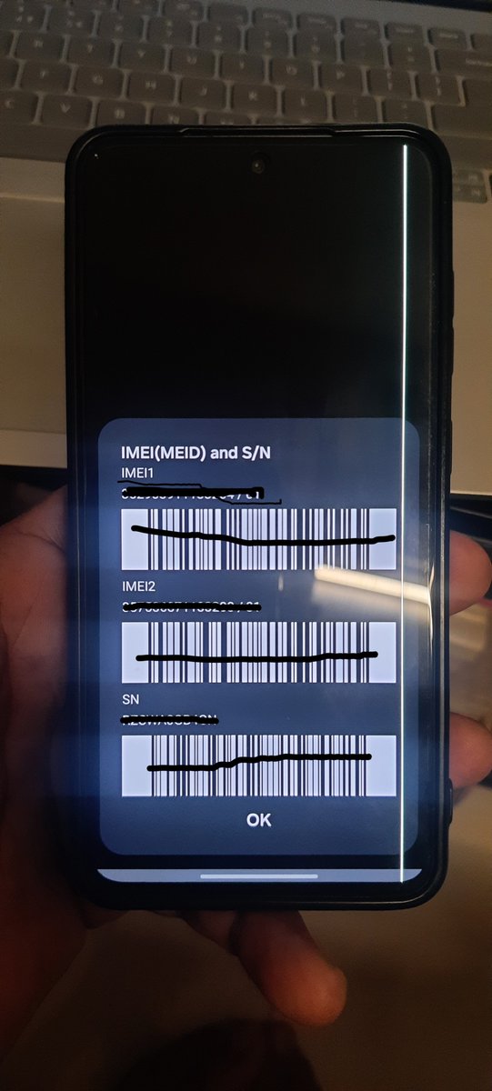 georgeeejacobk's tweet photo. @SamsungIndia Greenline issue https://t.co/oLK3n0g8lr