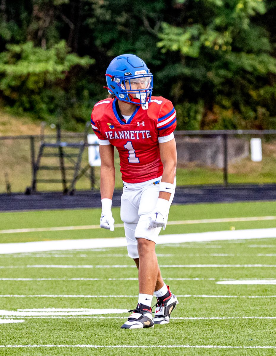 Jayce Powell | Jeannette PA | ATH (@jaycepowell12) on Twitter photo Midseason Highlights !
7 TD 
500+ Rec. yards
26 Catches 
19.3 YPC 
24 Tackles
3 PBU 
<a href="/wpialsportsnews/">WPIAL Sportsmen</a> <a href="/WPIAL_Insider/">WPIAL Insider</a> <a href="/PickerWally/">Wally Picker, Jr.</a> <a href="/WestmorelandSN/">Westmoreland Sports Network</a> <a href="/t_paulone13/">Tommy Paulone Jr.</a> <a href="/Jeannette_FB/">JEANNETTE JAYHAWKS FOOTBALL</a> <a href="/PA_TodaySports/">PA Today</a> 
hudl.com/v/2Sqsdf Midseason Highlights !
7 TD 
500+ Rec. yards
26 Catches 
19.3 YPC 
24 Tackles
3 PBU 
<a href="/wpialsportsnews/">WPIAL Sportsmen</a> <a href="/WPIAL_Insider/">WPIAL Insider</a> <a href="/PickerWally/">Wally Picker, Jr.</a> <a href="/WestmorelandSN/">Westmoreland Sports Network</a> <a href="/t_paulone13/">Tommy Paulone Jr.</a> <a href="/Jeannette_FB/">JEANNETTE JAYHAWKS FOOTBALL</a> <a href="/PA_TodaySports/">PA Today</a> 
hudl.com/v/2Sqsdf