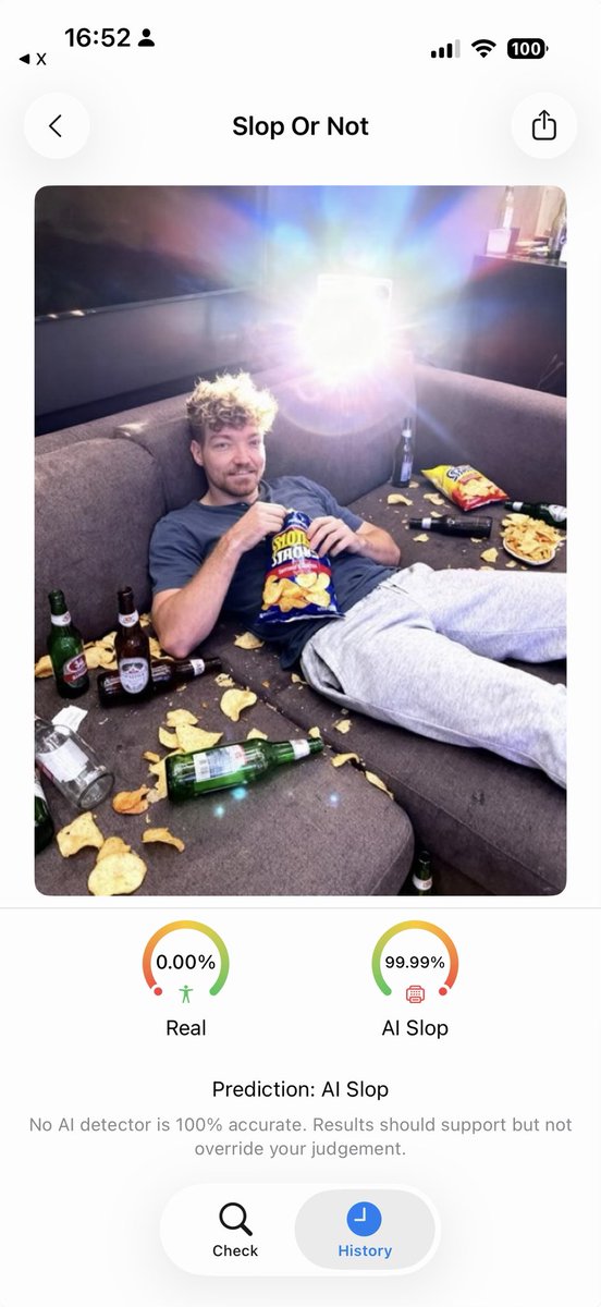 SlopOrNotAI's tweet image. lmao