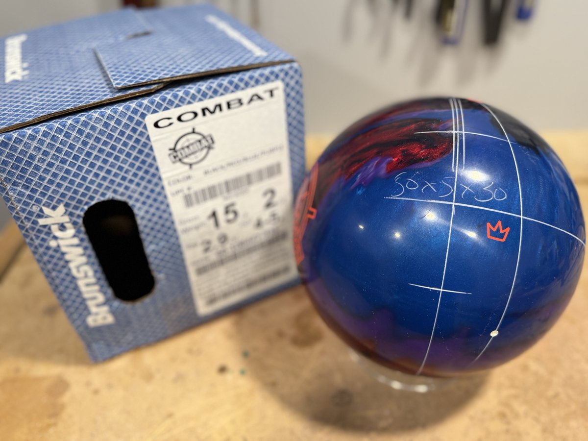 Brunswick's tweet photo. Would you adjust this layout on the Combat for your style?
#BrunswickBowling #BrunswickCombat 
#HK22C #AlphaPremier #RampartCore https://t.co/sFlTv5C0Cl