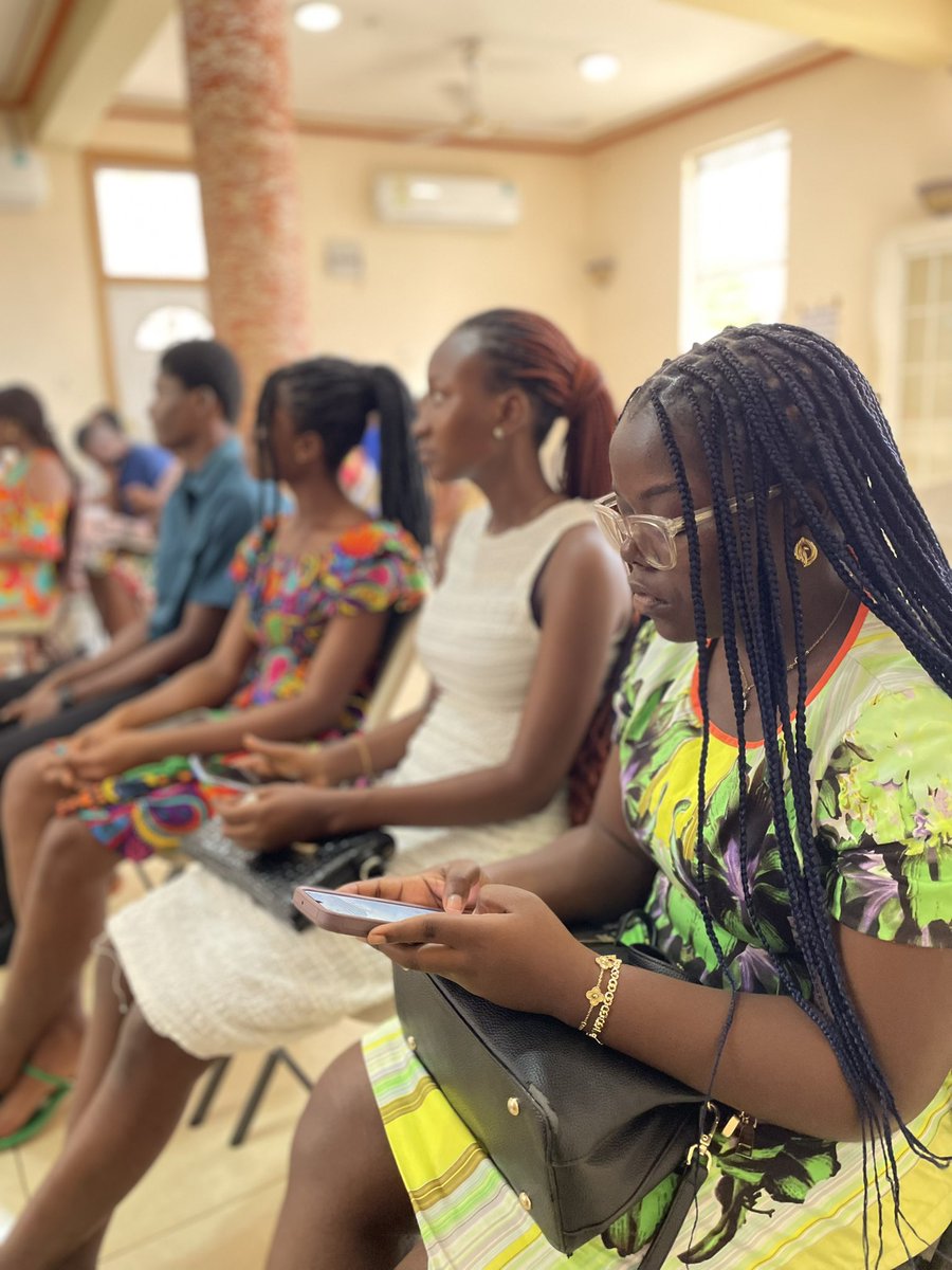 rcc_el's tweet photo. Except from our Bring a Friend Service dubbed "Gethsemane" ~ Ps. Yeboah Addo
Matthew 26:36-46
Geth means Pressure
Semane means Oil
#rosaupsa #rosagh #rosatvofficial #royalhousechapelinternational https://t.co/Bkq3W0HEs8