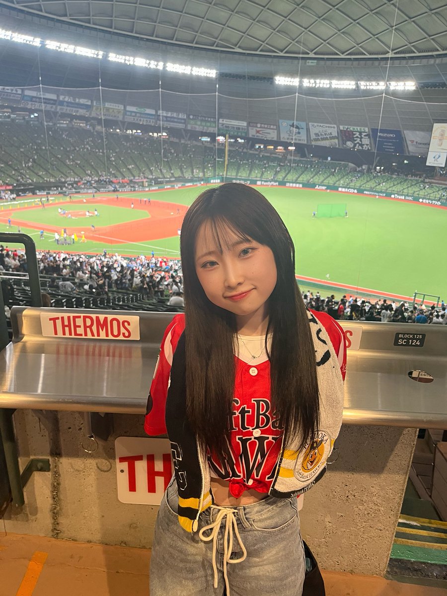 MiYA_0512_'s tweet photo. 初めましてさん、ファンの皆様！
フォローありがとうございます！

ホークスの始球式オーディション
最終面接まで進んだ経験あります⚾️
神奈川県出身 元アイドル 【ミヤ】です！

推してみませんか⚾️

#福岡ソフトバンクホークス 
#ホークス #sbhawks #元アイドル https://t.co/TeGDWlvTRU