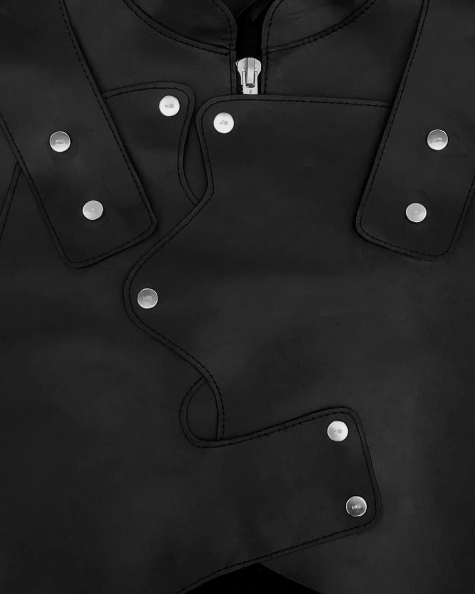 Mmmmood_com's tweet photo. Details of black jackets https://t.co/HrLcksn3VU