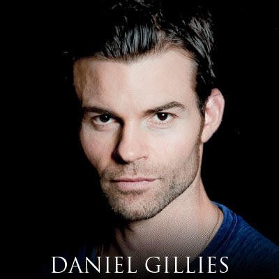 We’re pleased to welcome our favorite best-dressed vampire, Daniel Gillies ("Elijah Mikaelson") to The Vampire Diaries Fan Weekend 2026 Tour!

He’ll be on-stage on Saturday, taking photos and signing complimentary autographs for our Gold patrons, as well as signing autographs for