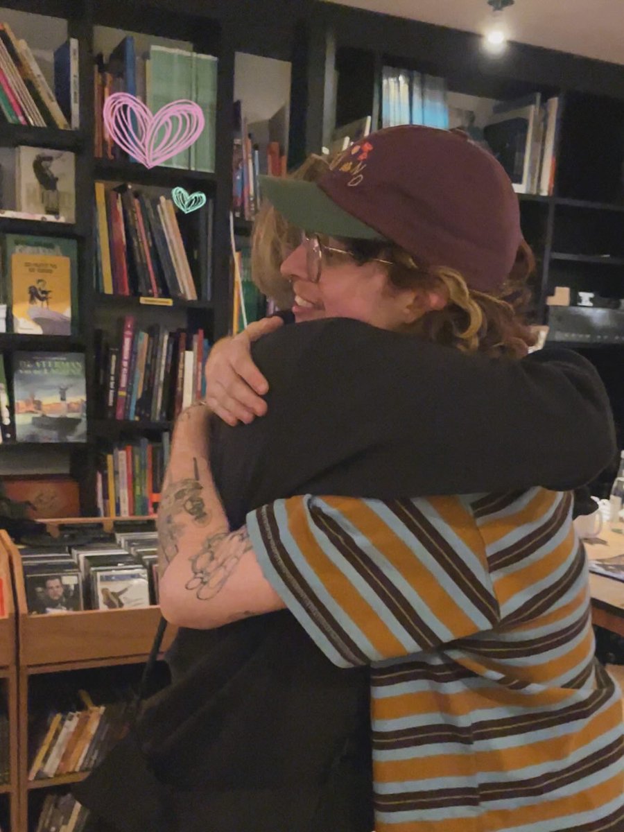 Oliver 🍀 Met cavetown💓 tweet media