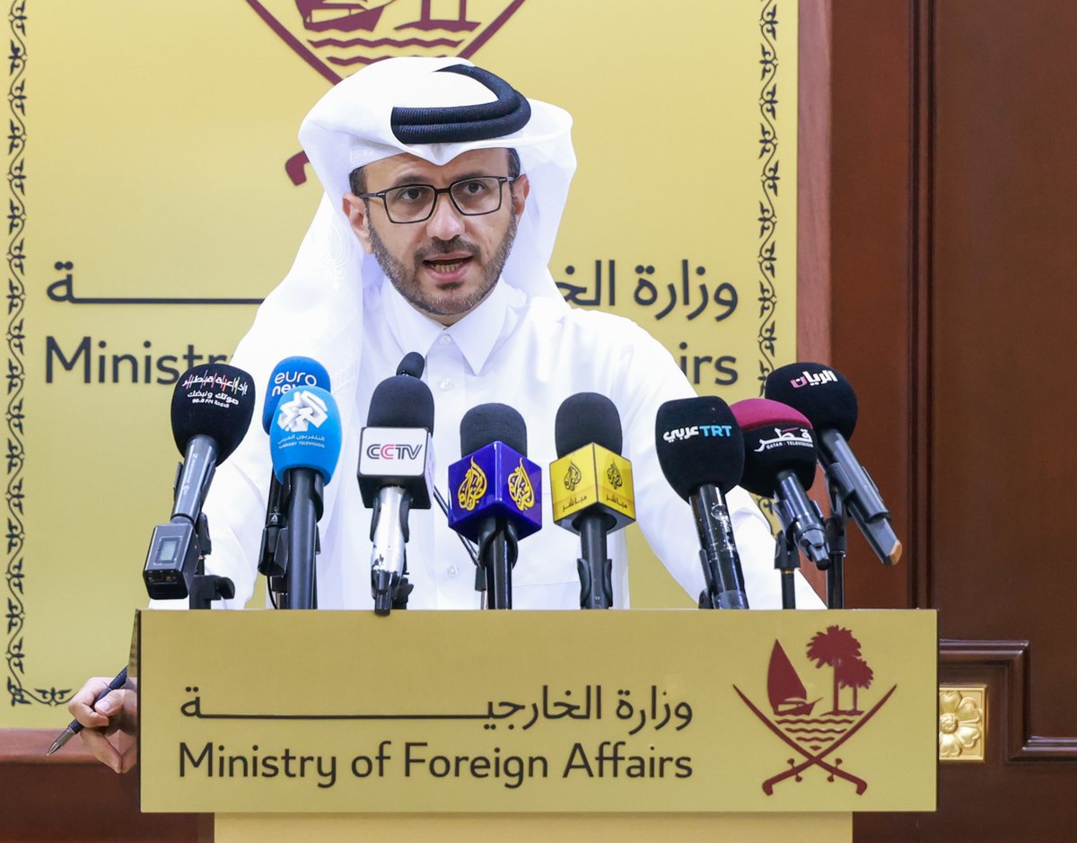 Ministry of Foreign Affairs - Qatar (@mofaqatar_en) on Twitter photo Foreign Ministry Spokesperson <a href="/majedalansari/">د. ماجد محمد الأنصاري Dr. Majed Al Ansari</a>: Hamas Receives US Proposal; Qatar Welcomes Washington's Commitment to Ending Gaza War
🔗 Read More: bit.ly/4mEneZN
#MOFAQatar Foreign Ministry Spokesperson <a href="/majedalansari/">د. ماجد محمد الأنصاري Dr. Majed Al Ansari</a>: Hamas Receives US Proposal; Qatar Welcomes Washington's Commitment to Ending Gaza War
🔗 Read More: bit.ly/4mEneZN
#MOFAQatar
