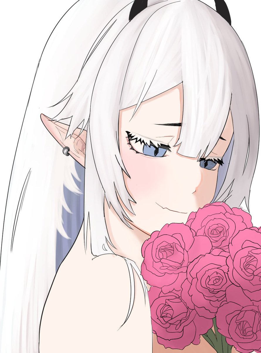 _risa_'s tweet image. white lashes #veibae