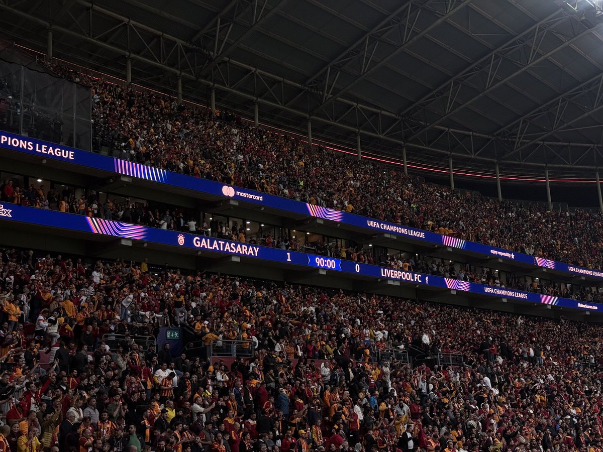 natebadfellas's tweet photo. yeni skorbord şekli https://t.co/OXInVZkkvT