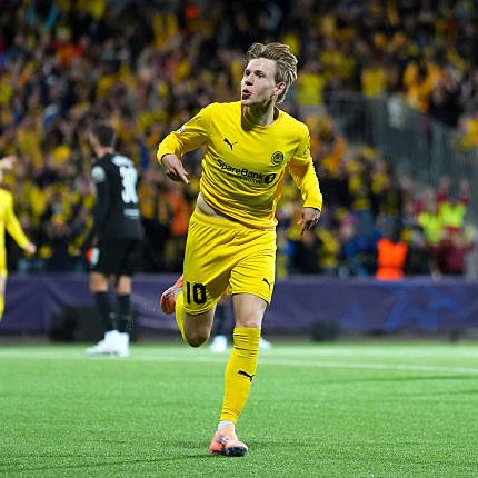 Milan Posts tweet media