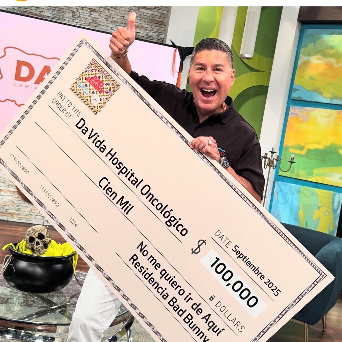 sylvia_hernandz's tweet image. @sanbenito sorprendió a @raymondarrieta con un donativo de $100,000 para la caminata #davida destinado a pacientes de #cancer