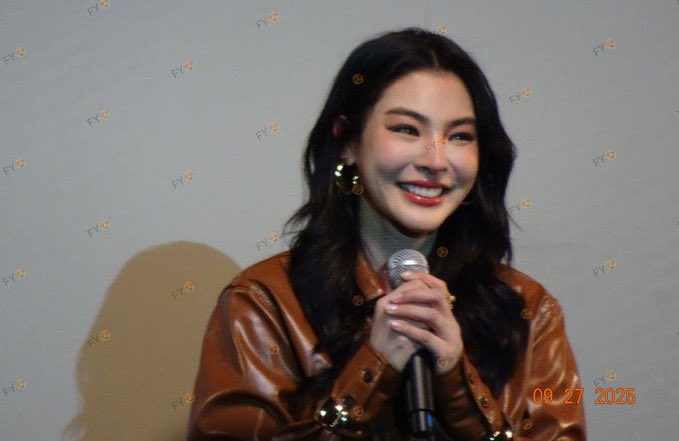 You don’t have a lot of free days this month. So when you do, I hope you enjoy it the way you want without thinking about work.

I know you always do your best to make us happy and I’m so grateful for that. But don’t forget to be happy too.

I love you, my sunshine 💛 #FayePeraya