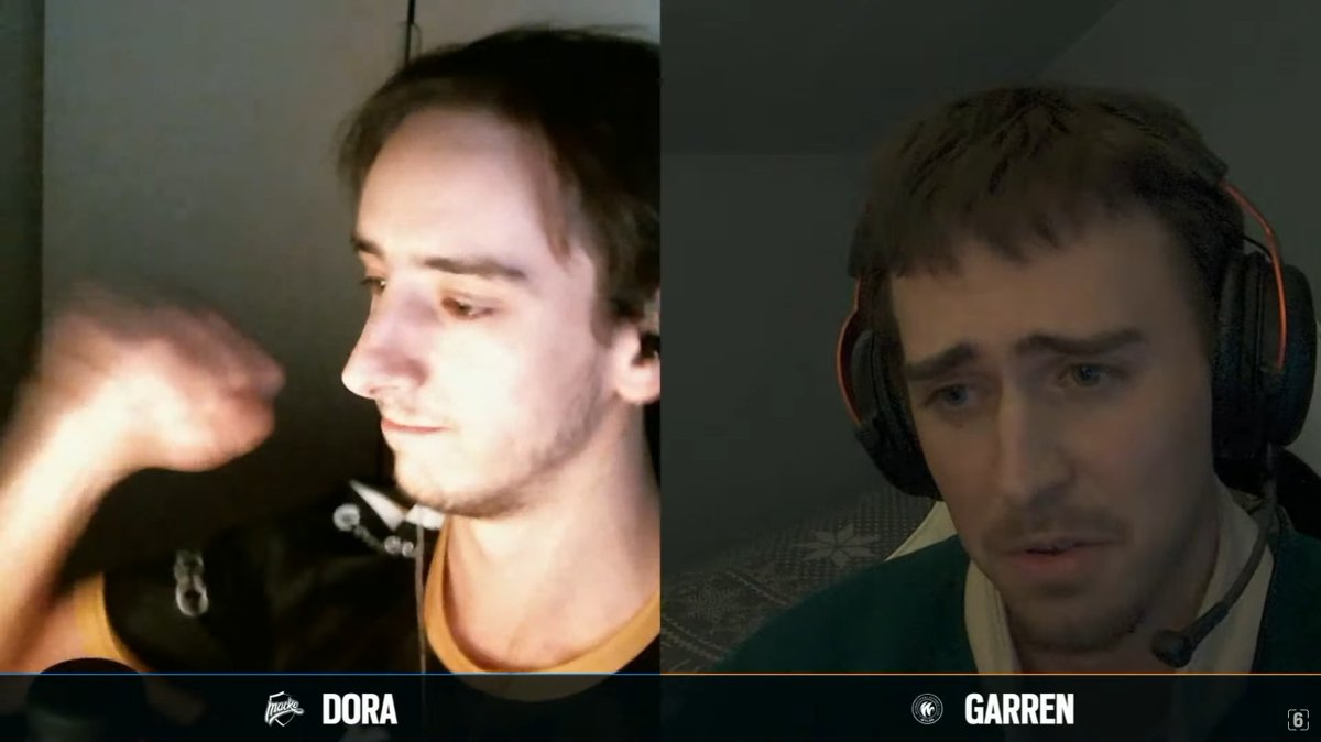 R6esportsEU's tweet photo. duality of esports https://t.co/lzk8N2MHud
