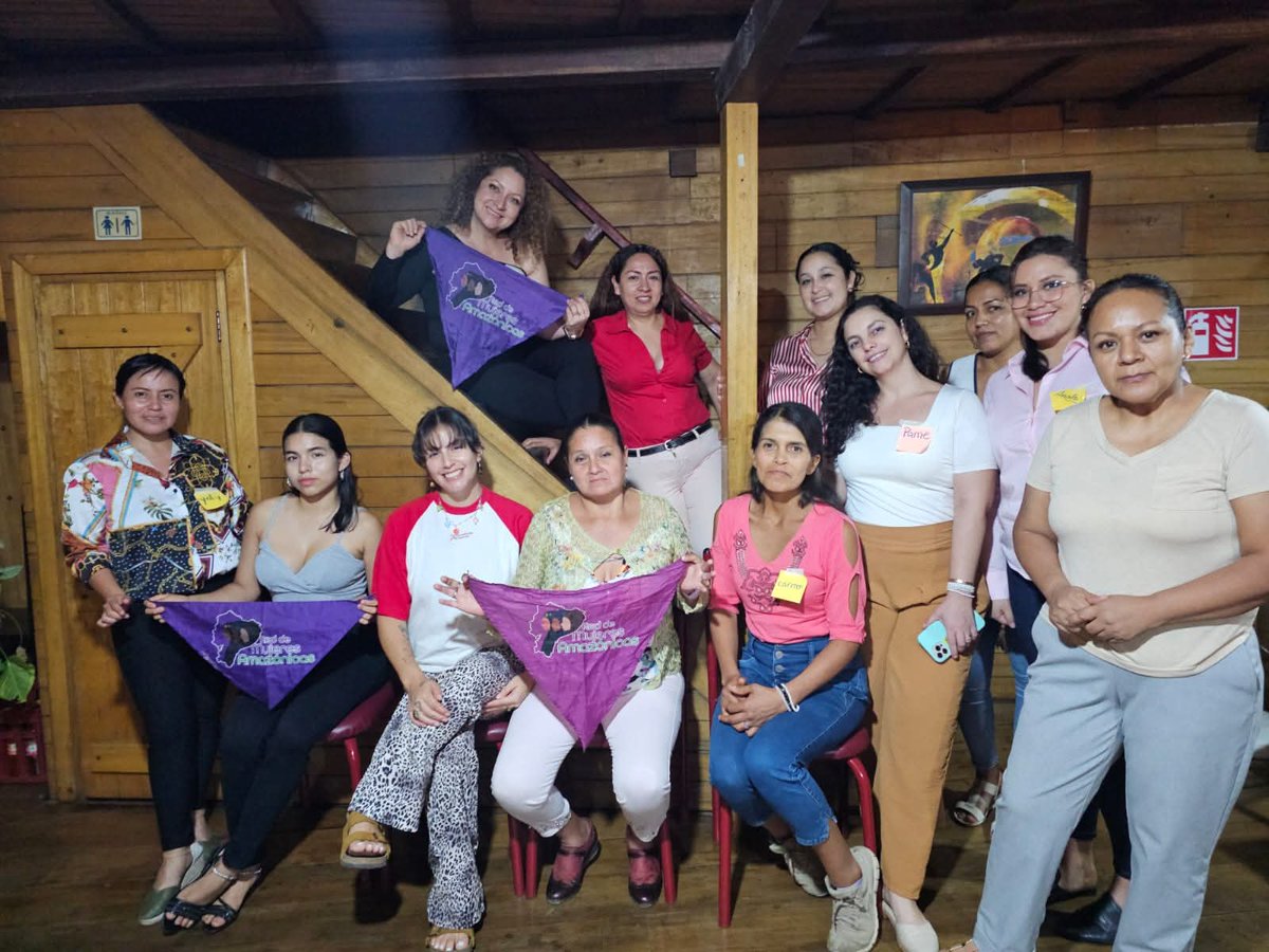 La Red de Mujeres Amazónicas de Gualaquiza realizó una reunión de trabajo con el objetivo de avanzar en la planificación de actividades de incidencia, en el marco del Plan Estratégico de la Red. Estos espacios fortalecen la articulación interna de sus integrantes.