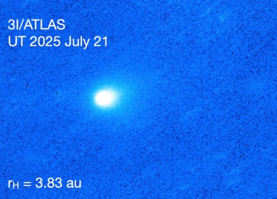 ☄️ 3I/Atlas is coming from beyond our solar system, only the third known interstellar visitor after ‘Oumuamua and Borisov.
A cosmic messenger crossing light-years to say hello 🙋🏼‍♂️ 

#Astronomy #3IAtlas #Space
