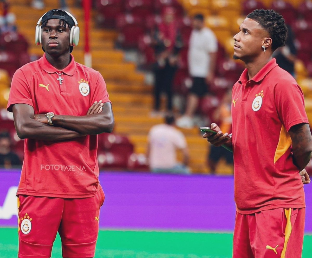 Dünyanın en iyi beklerine saygı twiti