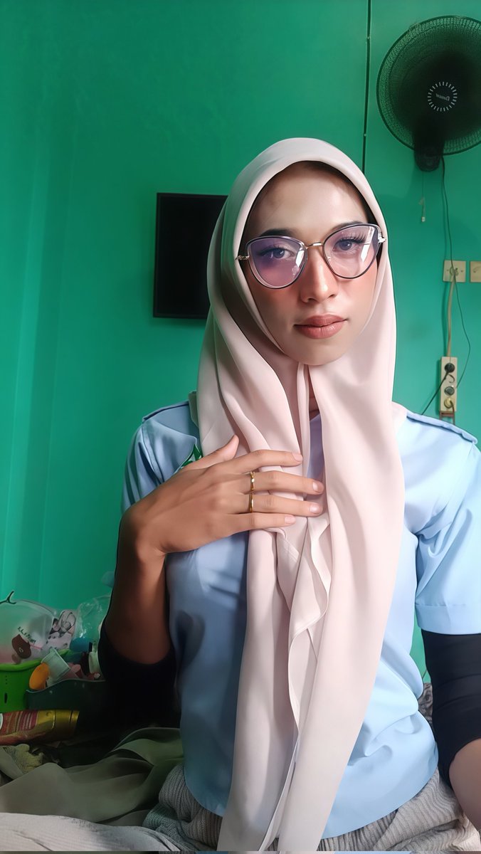 Anglna cder tweet media