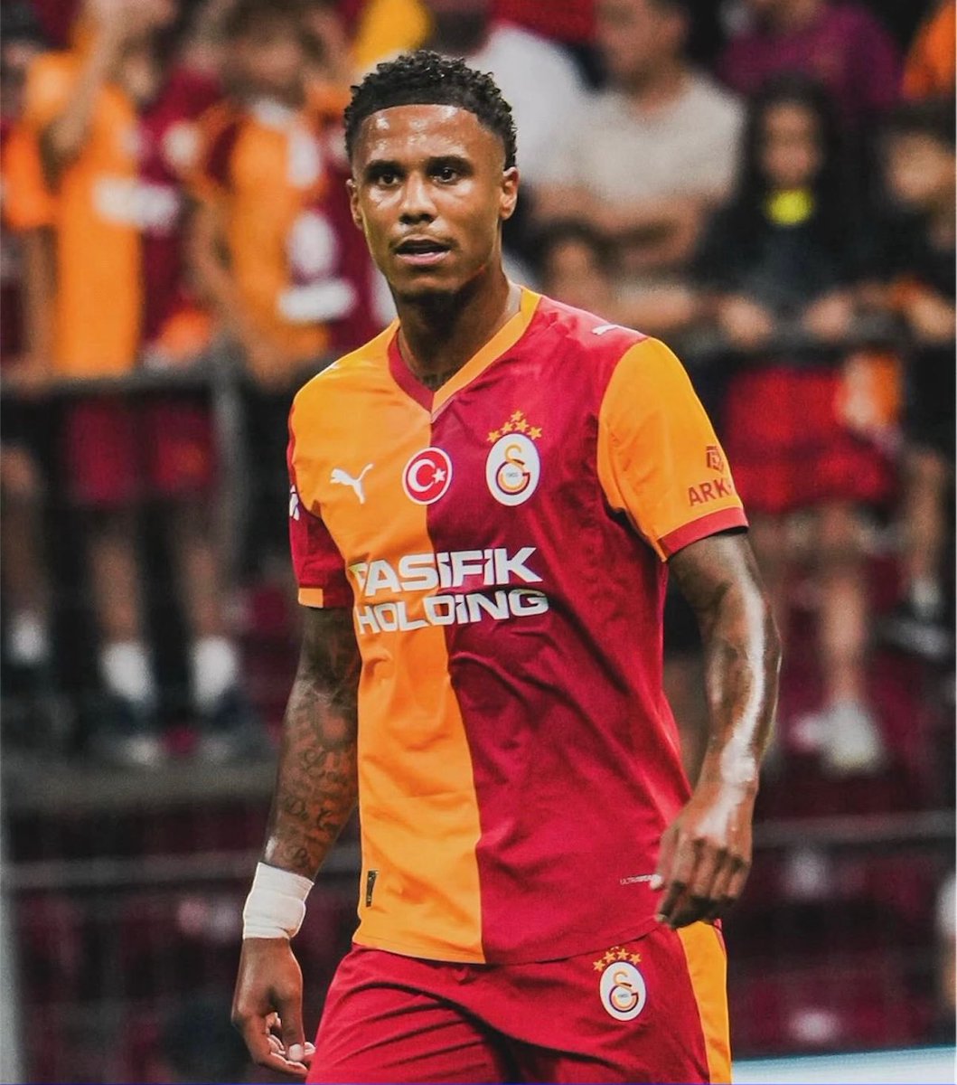 Sol bek lazım mı? <a href="/realmadrid/">Real Madrid C.F.</a>