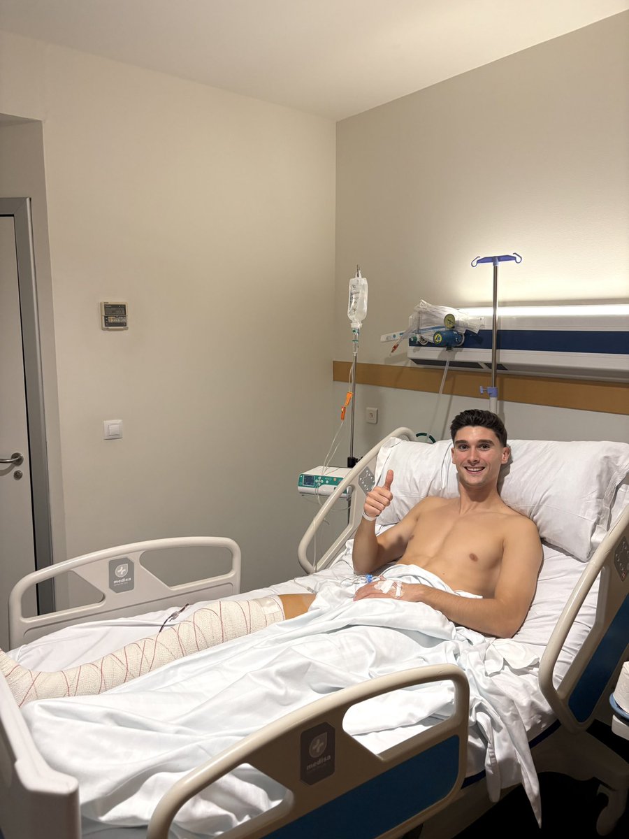 ¡Todo ha salido como esperábamos!

Empieza la cuenta atrás para volver más fuerte que nunca.

Gracias por los mensajes de ánimo y el apoyo.

Vamos!! 🙌🏼🦿💚

<a href="/CPCacerenoSAD/">CP Cacereño 🟢🐉</a>