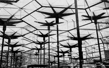 TRES60Blog's tweet image. Pabellón español en la Exposición Universal de Bruselas de 1958. Obra de los arquitectos José Antonio Corrales y Ramón Vázquez Molezún.
#CorralesyMolezun